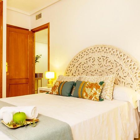Apartamento Pink Maritimo ตอร์เรเวียคา ภายนอก รูปภาพ