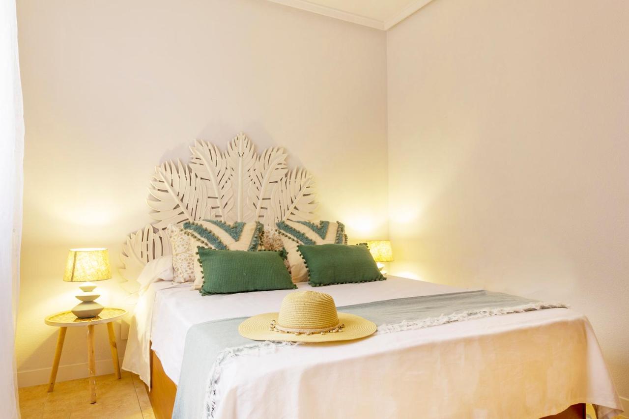 Apartamento Pink Maritimo ตอร์เรเวียคา ภายนอก รูปภาพ