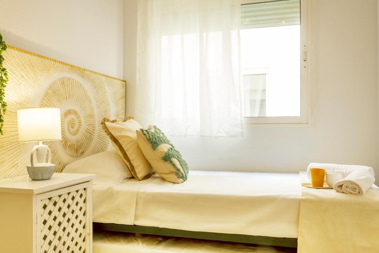 Apartamento Pink Maritimo ตอร์เรเวียคา ภายนอก รูปภาพ