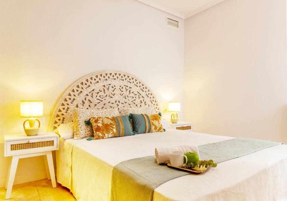 Apartamento Pink Maritimo ตอร์เรเวียคา ภายนอก รูปภาพ