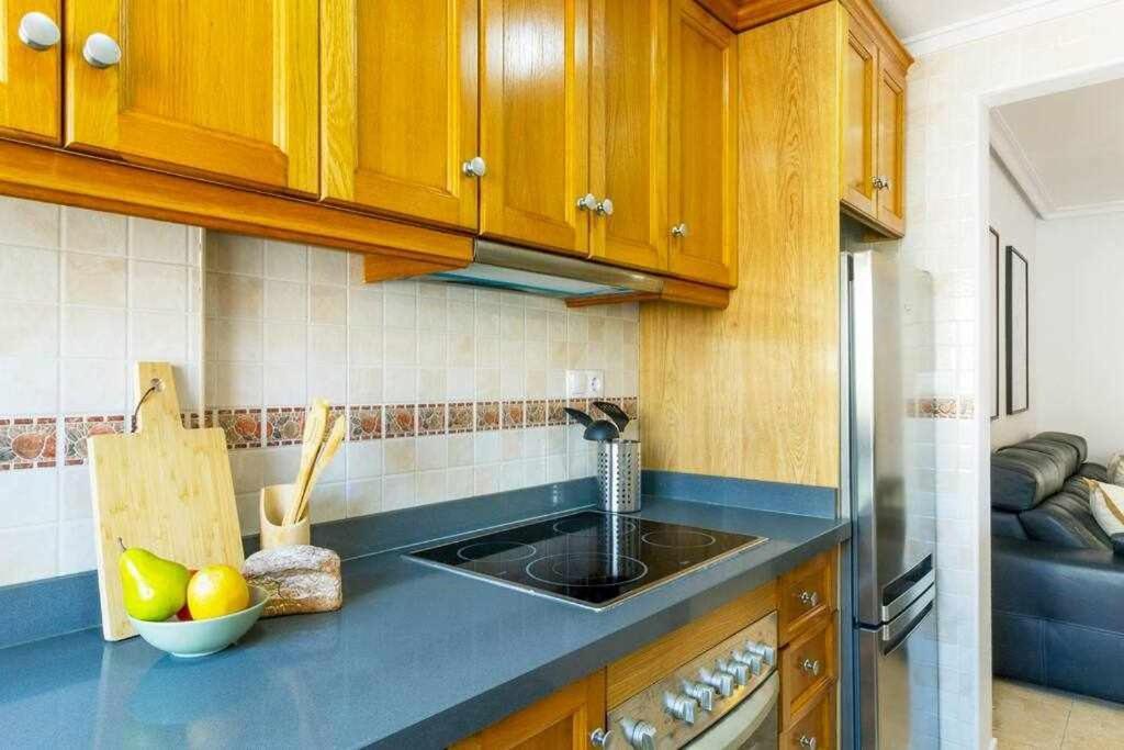 Apartamento Pink Maritimo ตอร์เรเวียคา ภายนอก รูปภาพ